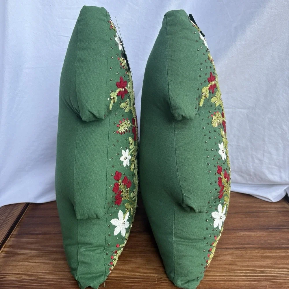 Set 2 Balsam & Fir Trading Co Beaded Christmas Tree Pillows 18